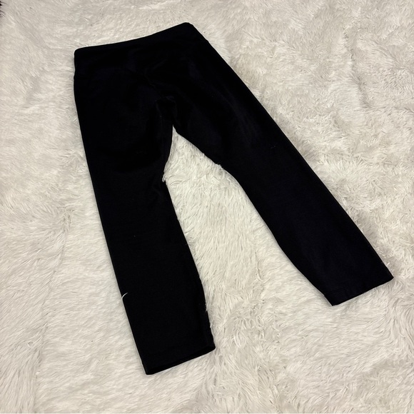 Nike One Women’s Mid-Rise Crops Capri Black Size Small - Picture 10 of 12